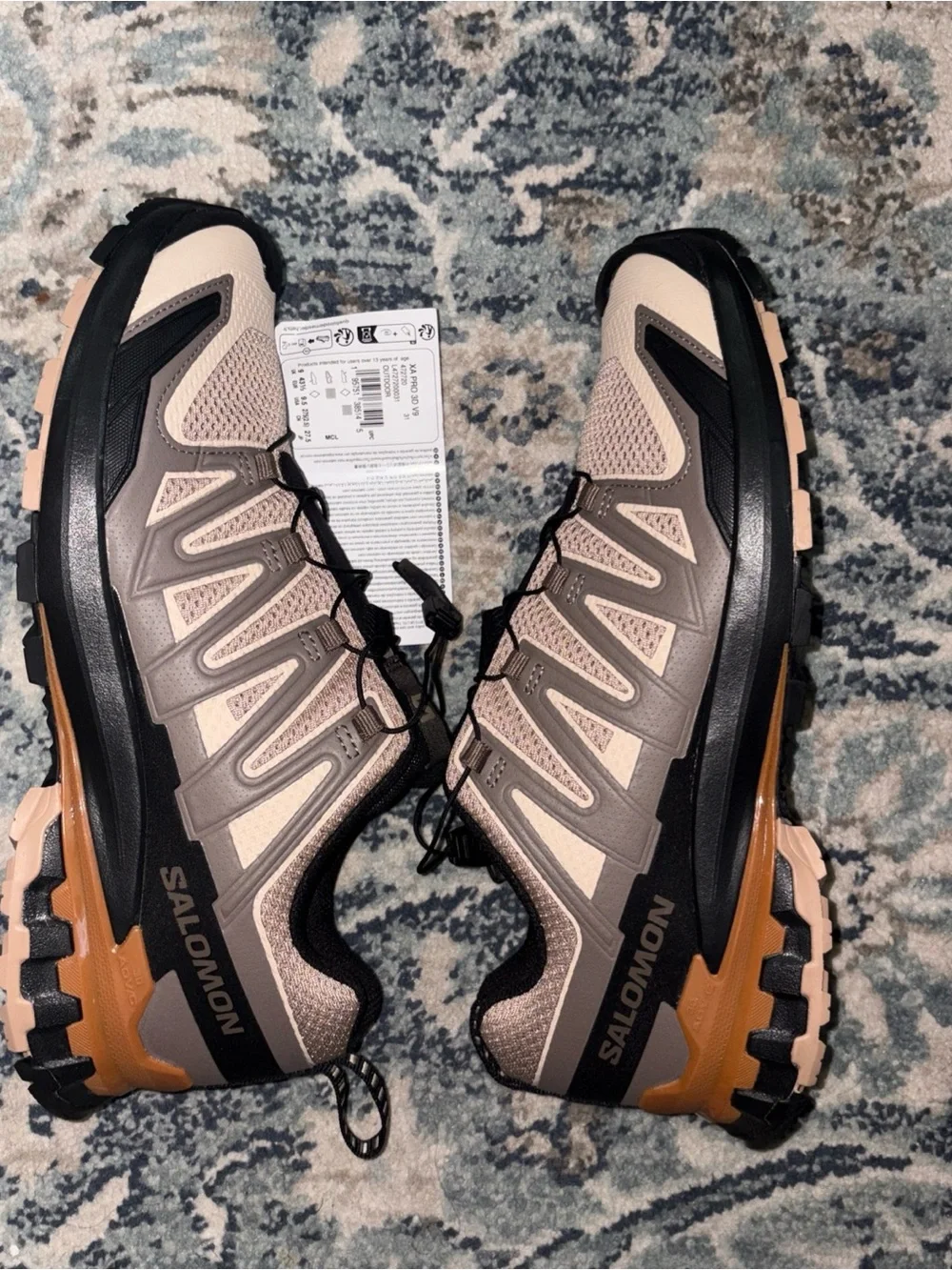 Salomon Men's Trail Running Shoes - Beige & Black Size 9.5